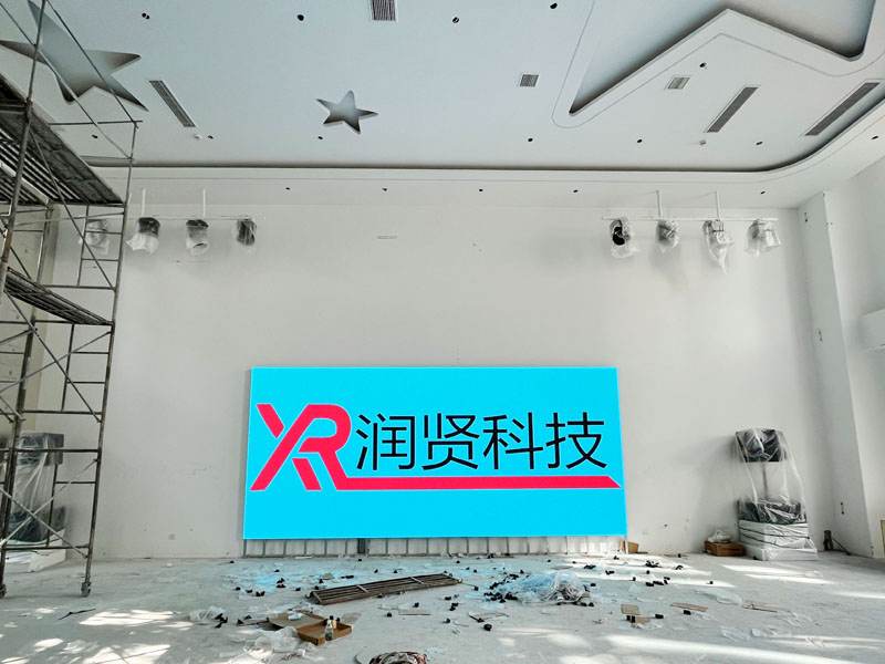 北京某軍區室內高清P1.5全彩LED顯示屏